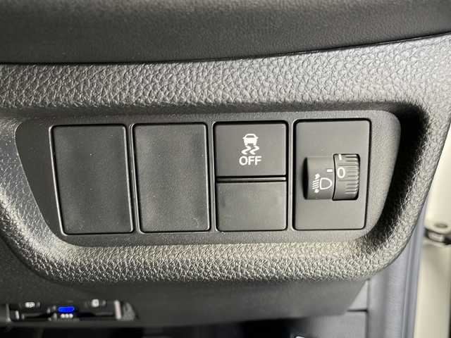 ホンダ ＷＲ－Ｖ Z+ 愛知県 2024(令6)年 0.1万km プラチナホワイトパール 衝突被害軽減ブレーキ/純正8インチディスプレイオーディオナビ（あり）/レーダークルーズコントロール/フルセグTV/Bluetooth/バックカメラ/コーナーセンサー/純正アルミホイール/ルーフレール/LEDヘッドライト/パドルシフト/レーンキープアシスト/ETC/ステアリングスイッチ/スマートキー/プッシュスタート