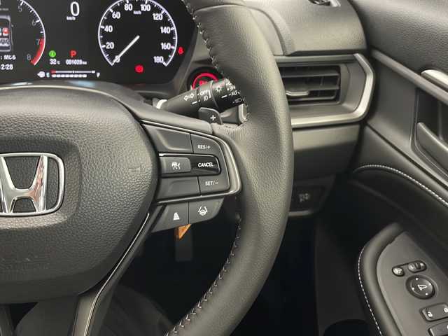 ホンダ ＷＲ－Ｖ Z+ 愛知県 2024(令6)年 0.1万km プラチナホワイトパール 衝突被害軽減ブレーキ/純正8インチディスプレイオーディオナビ（あり）/レーダークルーズコントロール/フルセグTV/Bluetooth/バックカメラ/コーナーセンサー/純正アルミホイール/ルーフレール/LEDヘッドライト/パドルシフト/レーンキープアシスト/ETC/ステアリングスイッチ/スマートキー/プッシュスタート