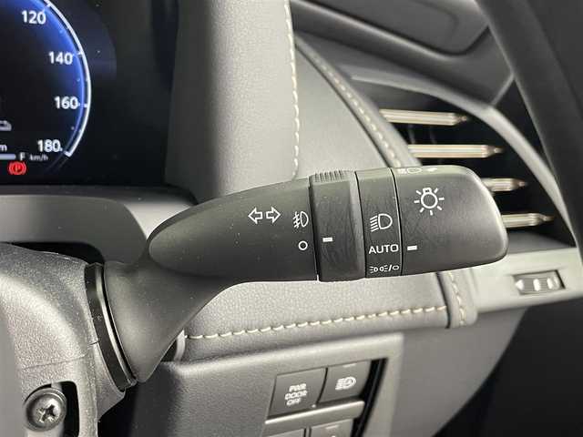 トヨタ アルファードハイブリット Z 埼玉県 2023(令5)年 1.8万km ブラック 電動サイドステップ　/両側電動スライドドア　/電動リアゲート　/ヘッドアップディスプレイ　/左右独立ムーンルーフ　/純正ナビ/　(AM/FM/TV/BT/)/後部座席モニター　/メモリー付きパワーシート　/レザーシート　/シートヒーター　/エアシート/トヨタチームメイト/デジタルミラー/オートハイビーム/純正LEDヘッドライト/純正フロアマット/バックカメラ/サイドカメラ/ドライブレコーダー/ビルトインETC2.0