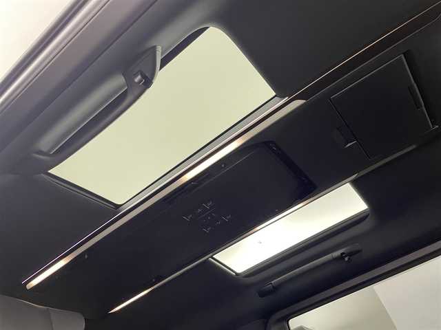 トヨタ アルファードハイブリット Z 埼玉県 2023(令5)年 1.8万km ブラック 電動サイドステップ　/両側電動スライドドア　/電動リアゲート　/ヘッドアップディスプレイ　/左右独立ムーンルーフ　/純正ナビ/　(AM/FM/TV/BT/)/後部座席モニター　/メモリー付きパワーシート　/レザーシート　/シートヒーター　/エアシート/トヨタチームメイト/デジタルミラー/オートハイビーム/純正LEDヘッドライト/純正フロアマット/バックカメラ/サイドカメラ/ドライブレコーダー/ビルトインETC2.0