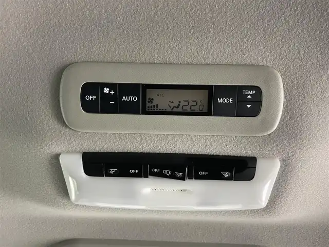 日産 セレナ e－パワー ハイウェイスター V 愛知県 2020(令2)年 6.2万km ブリリアントホワイトパール 純正１０型ナビ　純正後席モニター　禁煙車　セーフティパック　全方位カメラ　プロパイロット　デジタルインナーミラー　プロパイロット　ＢＳＭ　ハンズフリー両側パワスラ　ＥＴＣ　ドラレコ　ＬＥＤオートライト