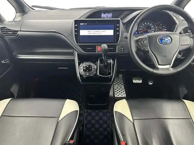 トヨタ ヴォクシー ZS 煌Ⅱ 千葉県 2020(令2)年 5.2万km ホワイトパールクリスタルシャイン セーフティセンスC/・プリクラッシュセーフティ/・レーンディパーチャーアラート/・オートマチックハイビーム/純正10インチメモリーナビ/・フルセグTV/・Bluetoothオーディオ接続/・CD/DVD再生機能/・バックカメラ/純正後席フリップダウンモニター/モデリスタエアロ/両側パワースライドドア/LEDヘッドライト/スマートキー/社外18インチAW/ビルトインETC/リアオートエアコン