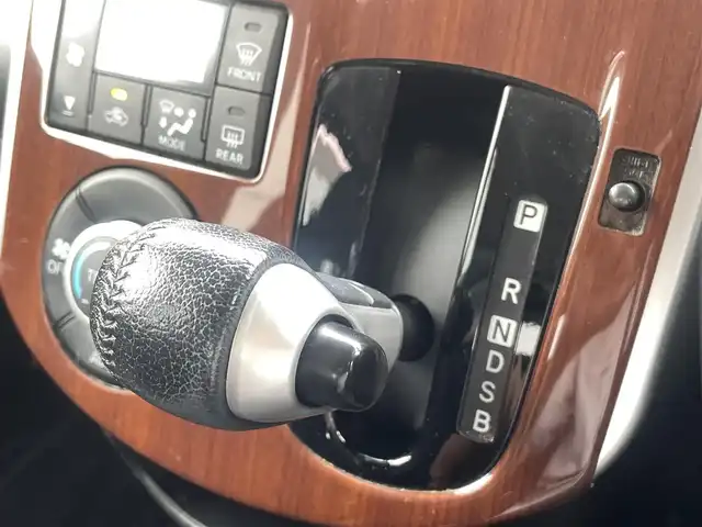 ダイハツ タント カスタム RS 熊本県 2015(平27)年 12.1万km ナイトシャドーパープルクリスタルM ワンオーナー/プッシュスタート/純正ナビ/（CD・DVD・フルセグTV・BTオーディオ・SD）/バックカメラ/ドライブレコーダー/純正15インチAW/両側パワースライドドア/LEDヘッドライト/オートライト/フォグライト/エコアイドル/純正フロアマット/純正ドアバイザー/新車保証書/取扱説明書/スペアキー×1本
