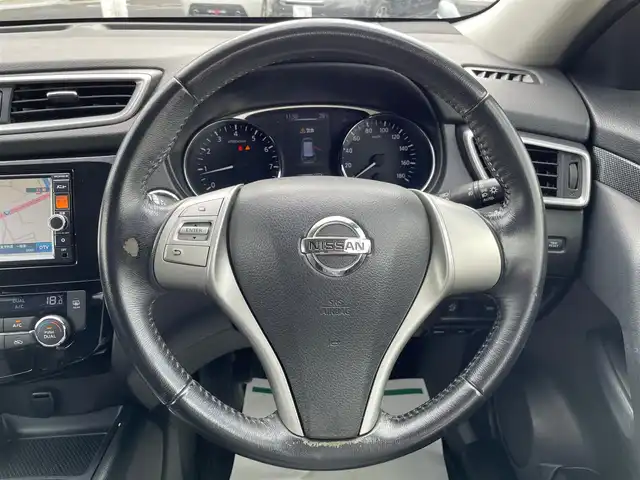 日産 エクストレイル 20X 茨城県 2014(平26)年 11.4万km ダイヤモンドブラック (株)IDOMが運営する【じしゃロン水戸店】の自社ローン専用車両になりますこちらは現金またはオートローンご利用時の価格です。自社ローンご希望の方は別途その旨お申付け下さい/切り替え4WD/SDナビ/フルセグ/Bluetooth/バックカメラ/ETC/シートヒーター/LEDヘッドライト/純正17インチAW