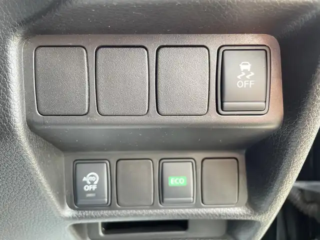 日産 エクストレイル 20X 茨城県 2014(平26)年 11.4万km ダイヤモンドブラック (株)IDOMが運営する【じしゃロン水戸店】の自社ローン専用車両になりますこちらは現金またはオートローンご利用時の価格です。自社ローンご希望の方は別途その旨お申付け下さい/切り替え4WD/SDナビ/フルセグ/Bluetooth/バックカメラ/ETC/シートヒーター/LEDヘッドライト/純正17インチAW