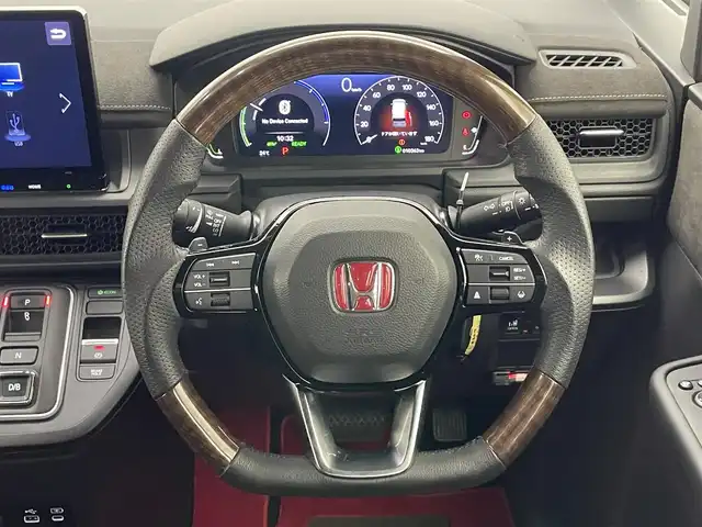 ホンダ ステップワゴン スパーダ eHEV プレミアムライン 愛知県 2023(令5)年 1.1万km プラチナホワイトパール 純正１１．４インチナビ/ホンダセンシング/ブラインドスポットモニター/パドルシフト/両側パワースライドドア/パワーバックドア/ミラー型ドラレコ/アラウンドビューモニター/レーダークルーズコントロール/フルセグTV/DVD/ハーフレザーシート/シートヒーター/LEDオートライト/フォグランプ/純正アルミホイール/ETC/コーナーセンサー/衝突被害軽減ブレーキ/禁煙車