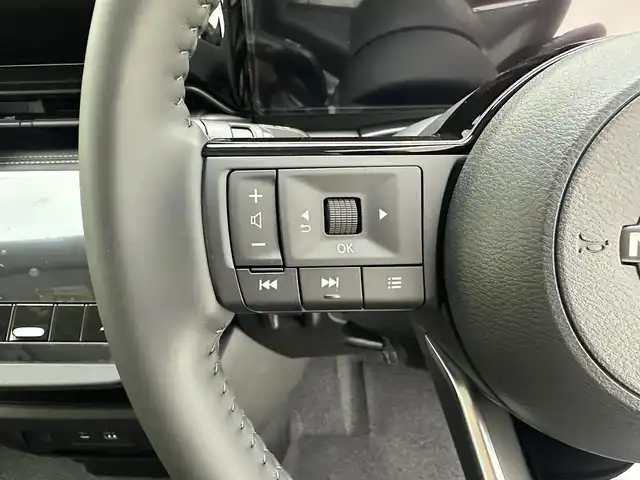 日産 セレナ e－パワー ハイウェイスター V 兵庫県 2025(令7)年 0.1千km プリズムホワイト プロパイロット/レーダークルーズコントロール/純正メモリーナビ＆フルセグTV/（USB＆BT＆HDMI）/アラウンドビューモニター/ビルトインETC/ドライブレコーダー/純正16inアルミホイール/両側パワースライドドア/オートライト/LEDライト/LEDフォグ/コーナーセンサー/デジタルインナーミラー