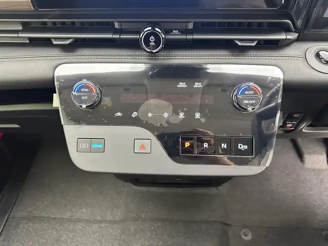 日産 セレナ e－パワー ハイウェイスター V 兵庫県 2025(令7)年 0.1千km プリズムホワイト プロパイロット/レーダークルーズコントロール/純正メモリーナビ＆フルセグTV/（USB＆BT＆HDMI）/アラウンドビューモニター/ビルトインETC/ドライブレコーダー/純正16inアルミホイール/両側パワースライドドア/オートライト/LEDライト/LEDフォグ/コーナーセンサー/デジタルインナーミラー