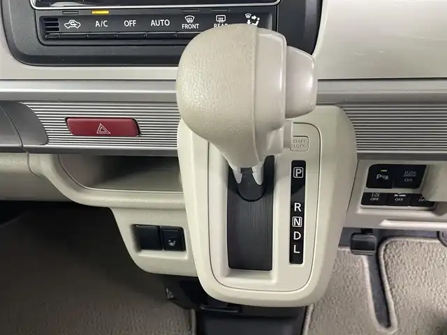 スズキ スペーシア HYBRID X 埼玉県 2018(平30)年 3.2万km オフブルーM 純正ナビ/　AM/FM/CD/DVD/BT/バックカメラ/ETC/ドライブレコーダー/両側パワースライドドア/シートヒーター/衝突軽減システム/レーンキープアシスト/オートライト/コーナーセンサー/プッシュスタート/アイドリングストップ/純正フロアマット/ロールサンシェード/ドアバイザー
