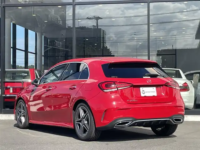 メルセデス・ベンツ Ａ２００ｄ AMGライン 千葉県 2020(令2)年 2.2万km ジュピターレッド レーダーセーフティパッケージ/前席メモリーパワーシート/シートヒーター/純正HDDナビ/バックカメラ/地デジ/ワイヤレスチャージング/USB/ハーフレザーシート/純正18インチAW/LEDライト/パークトロニック