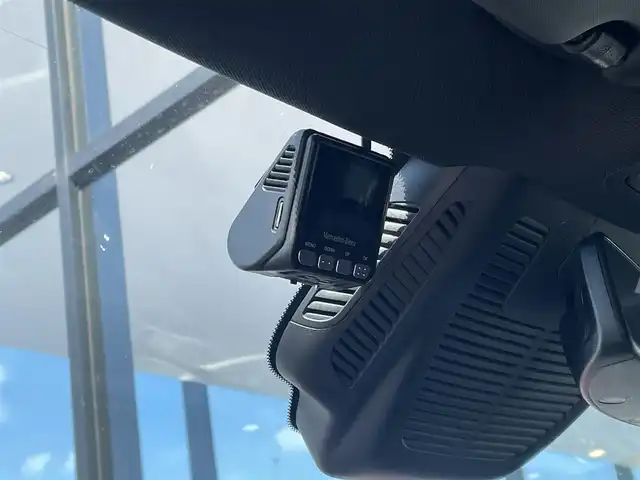 メルセデス・ベンツ Ａ２００ｄ AMGライン 千葉県 2020(令2)年 2.2万km ジュピターレッド レーダーセーフティパッケージ/前席メモリーパワーシート/シートヒーター/純正HDDナビ/バックカメラ/地デジ/ワイヤレスチャージング/USB/ハーフレザーシート/純正18インチAW/LEDライト/パークトロニック