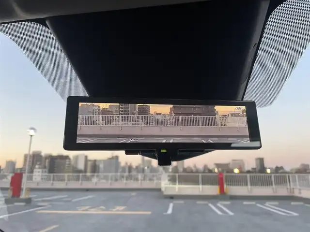 日産 セレナ e－パワー ハイウェイスター V 東京都 2023(令5)年 2.2万km プリズムホワイト ワンオーナー/純正ナビ（BT/地デジTV）/バックカメラ・サイドビューカメラ/全方位カメラ/純正フリップダウンモニター/デジタルインナーミラー/両側パワースライドドア/純正１６インチアルミ/ETC２．０/エンジンプッシュボタン/スマートキー/プロパイロット/e-Pedal Step/走行支援機能/インテリジェントブレーキ/衝突回避ステアリング/踏み間違い衝突防止アシスト/進入禁止標識検知/先行車発進お知らせ/車線逸脱警報/ふらつき警報/スマートキー/純正マット/スペアキー１本/保証書・取説