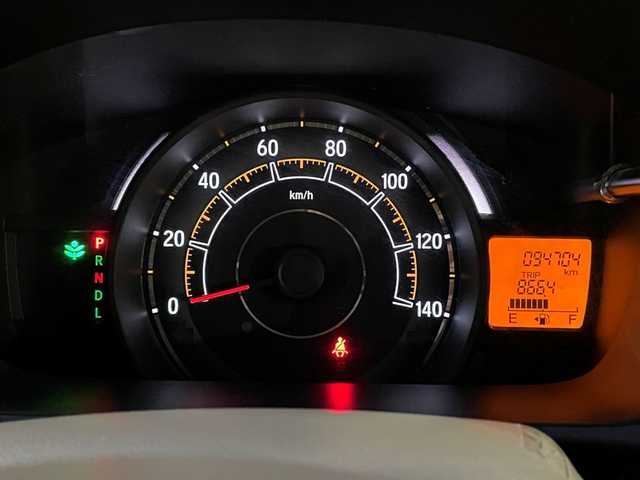 ホンダ Ｎ ＷＧＮ G 新潟県 2014(平26)年 9.5万km カトラリーシルバーM ワンオーナー/4WD/純正オーディオ/(AM/FM/CD/AUX)/アイドリングストップ/ハロゲンヘッドライト/純正フロアマット/ドアバイザー/電格ミラー/横滑り防止/プッシュスタート/スマートキー