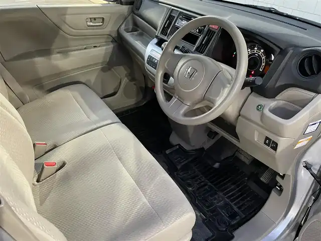 ホンダ Ｎ ＷＧＮ G 新潟県 2014(平26)年 9.5万km カトラリーシルバーM ワンオーナー/4WD/純正オーディオ/(AM/FM/CD/AUX)/アイドリングストップ/ハロゲンヘッドライト/純正フロアマット/ドアバイザー/電格ミラー/横滑り防止/プッシュスタート/スマートキー