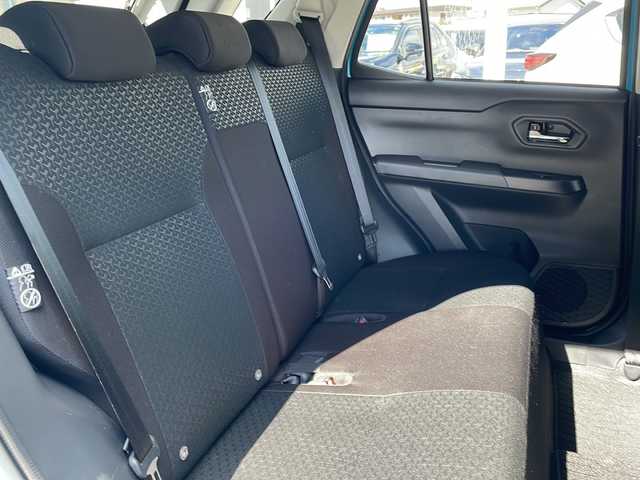 トヨタ ライズ Z 長野県 2023(令5)年 2万km ブラックマイカメタリック/ターコイズブルーマイカメタリック 禁煙車/社外9インチナビ/【MDV-M909HDL】/(CD/DVD/フルセグTV/Bluetooth)/スマートアシスト/・パノラマモニター/・衝突警報機能/・衝突回避支援ブレーキ/・車線逸脱抑制制御機能/・車線逸脱警報機能/・先行車発進お知らせ機能/・全車速追従機能付アダプティブクルーズコントロール/・アダプティブドライビングビーム/・オートハイビーム/・ブラインドスポットモニター/・サイドビューランプ/・コーナーセンサー/・レーンキープコントロール/・標識認識機能/ビルトインETC/ドライブレコーダー（F・R）/シートヒーター（D・N席）/革巻きステアリング/ステアリングスイッチ/LEDヘッドライト/フォグランプ/オートライト/アイドリングストップ/スマートキー/Pスタート/電動格納ミラー/純正17インチAW/純正フロアマット/ドアバイザー