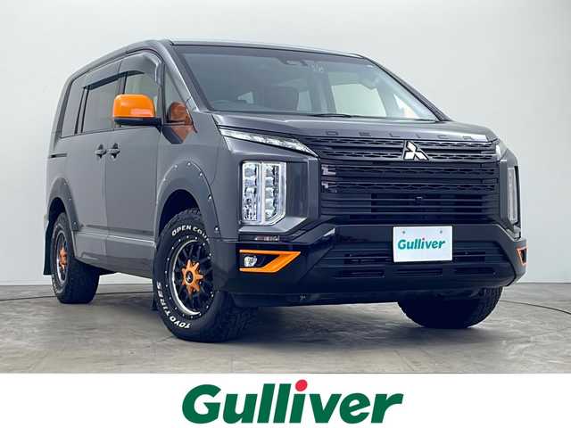 三菱 デリカＤ：５ G 秋田県 2020(令2)年 4.9万km アイガーグレーM/ダイヤモンドブラックマイカ ４WD/社外SDナビ(Bluetooth/CD/フルセグ)/全方位カメラ/ETC/ドライブレコーダー/クルーズコントロール/車線逸脱警報/レーンキープアシスト/両側パワースライドドア/後席用モニター/社外AW/衝突被害軽減システム/横滑り防止装置/LEDヘッドライト/スマートキー