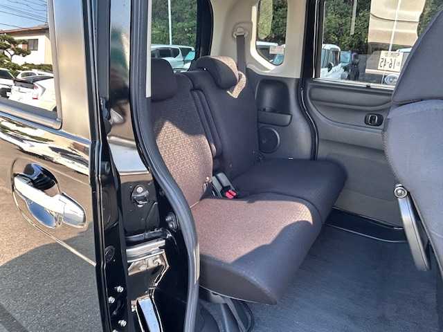 ホンダ Ｎ ＢＯＸ G Lパッケージ 大阪府 2015(平27)年 6.4万km スマートブラック 純正ナビ/バックカメラ/片側パワースライドドア/HIDヘッドライト/ETC/オートライト/ステアリングスイッチ/純正アルミホイール/アイドリングストップ/横滑り防止装置/プッシュスタート/スマートキー