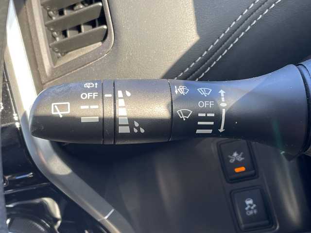 日産 セレナ ハイウェイスター 愛媛県 2017(平29)年 3.3万km ブリリアントホワイトパール 純正ナビ/Bluetooth/CD/DVD/フルセグ/SD/USB/アラウンドビューモニター/バックカメラ/クルーズコントロール/プロパイロット/片側パワースライドドア/ETC/純正16インチAW/純正フロアマット/コーナーセンサー/スマートキー/スペアキー/フォグランプ/保証書/取扱説明書/メンテナンスノート