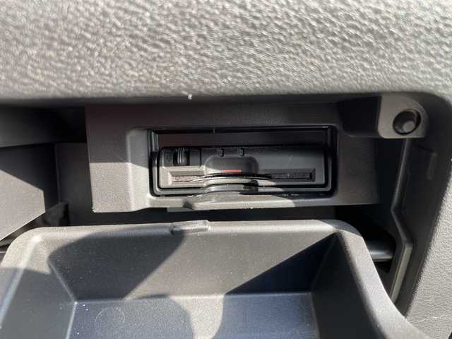 日産 セレナ ハイウェイスター 愛媛県 2017(平29)年 3.3万km ブリリアントホワイトパール 純正ナビ/Bluetooth/CD/DVD/フルセグ/SD/USB/アラウンドビューモニター/バックカメラ/クルーズコントロール/プロパイロット/片側パワースライドドア/ETC/純正16インチAW/純正フロアマット/コーナーセンサー/スマートキー/スペアキー/フォグランプ/保証書/取扱説明書/メンテナンスノート