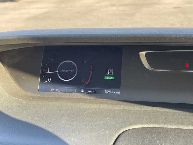 日産 セレナ ハイウェイスター 愛媛県 2017(平29)年 3.3万km ブリリアントホワイトパール 純正ナビ/Bluetooth/CD/DVD/フルセグ/SD/USB/アラウンドビューモニター/バックカメラ/クルーズコントロール/プロパイロット/片側パワースライドドア/ETC/純正16インチAW/純正フロアマット/コーナーセンサー/スマートキー/スペアキー/フォグランプ/保証書/取扱説明書/メンテナンスノート