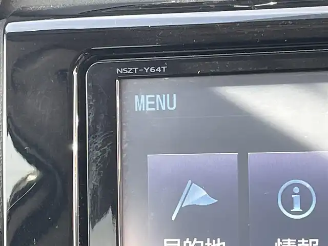 トヨタ アクア X－URBAN 徳島県 2015(平27)年 7.9万km ライムホワイトパールクリスタルシャイン (株)IDOMが運営する【じしゃロン徳島店】の自社ローン対象車両になります。こちらは現金ご利用時の価格です。自社ローンご希望の方は別途その旨お申付け下さい。/純正ナビ/Bluetooth/CD/DVD再生/バックカメラ/地デジ/ETC/純正エアロ/LEDヘッドライト