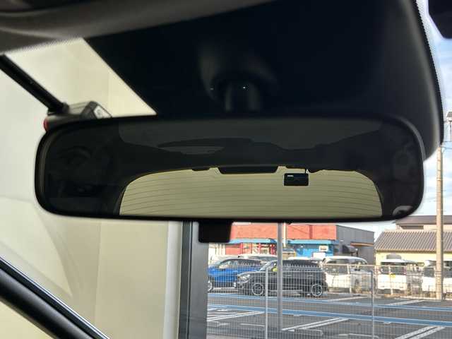 ホンダ フィット e:HEVホーム 奈良県 2024(令6)年 1.2万km クリスタルブラックパール 純正ギャザーズ9インチナビ/フルセグ CD DVD BT MSV USB/バックカメラ/ビルトインETC/レーダークルーズコントロール/衝突軽減ブレーキ/踏み間違い/パーキングセンサー/レーンキープアシスト/電子パーキング/BREAK HOLD/純正ギャザーズドライブレコーダー/ハーフレザーシート/LEDヘッドライト/オートライト/オートハイビーム/スマートキー/純正ドアバイザー/純正フロアマット/電動格納ミラー