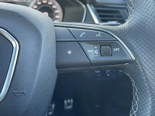 アウディ Ｑ５ SB 40TDIクワトロ Sライン 東京都 2022(令4)年 3.3万km ミトスブラックメタリック パノラマＳＲ/ＳＬｉｎｅプラスＰＫＧ/ハーフレザーシート/シートヒーター/純正ナビ／ＤＴＶ/３６０°カメラ/パワーバックドア/ＡＣＣ/ＢＳＭ/レーンキープ/ＥＴＣ