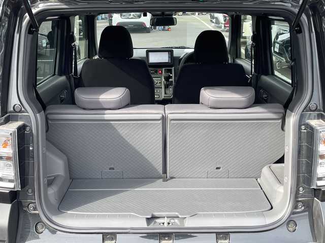 ダイハツ タフト G ターボ ダーククロムベンチャー 長野県 2022(令4)年 2.1万km ブラックマイカメタリック 禁煙車/スカイフィールトップ/ルーフレール/純正ナビ【NMZK-W72D】/(CD/DVD/フルセグTV/Bluetooth)/スマートアシスト/・衝突警報機能/・衝突回避支援ブレーキ/・ブレーキ制御機能付誤発進抑制機能/・車線逸脱抑制制御機能/・車線逸脱警報機能/・路外逸脱抑制機能/・先行車発進お知らせ機能/・全車速追従機能付アダプティブクルーズコントロール/・ふらつき警報機能/・標識認識機能/・レーンキープコントロール/・コーナーセンサー/・アダプティブドライビングビーム/バックカメラ/ETC/ドライブレコーダー/前席シートヒーター/革巻きステアリング/ステアリングスイッチ/電動パーキングブレーキ/ブレーキホールド/LEDヘッドライト/フォグランプ/オートライト/スマートキー/Pスタート/電動格納ミラー/純正15インチAW