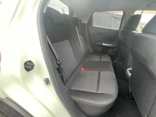 日産 ジューク 15RS タイプV 茨城県 2012(平24)年 7.5万km パール スマートキー/プッシュスタート/ドアバイザー/社外フロアマット/社外アルミホイール/電動格納ミラー/ダブルエアバッグ/オーディオレス/取扱説明書/保証書/記録簿/自家用車/パワーウィンドウ