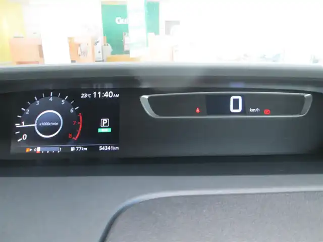 日産 セレナ ハイウェイスター Vセレクション 千葉県 2017(平29)年 5.5万km ブリリアントホワイトパール 純正9型SDナビ、フルセグTV(走行中視聴可)/アラウンドビューモニター/純正オーディオ【DVD/CD/BD/BT/SD/USB】/純正後席フリップダウンモニター/プロパイロット/両側パワースライドドア/ハンズフリーオートスライドドア/デジタルインナーミラー/LEDヘッドライト&ハロゲンフォグ/エマージェンシーブレーキ/レーダークルーズコントロール/LDP/オートブレーキホールド/前後コーナーセンサー/純正ナビ連動前方ドライブレコーダー/ビルトインETC/取扱説明書/新車時保証書