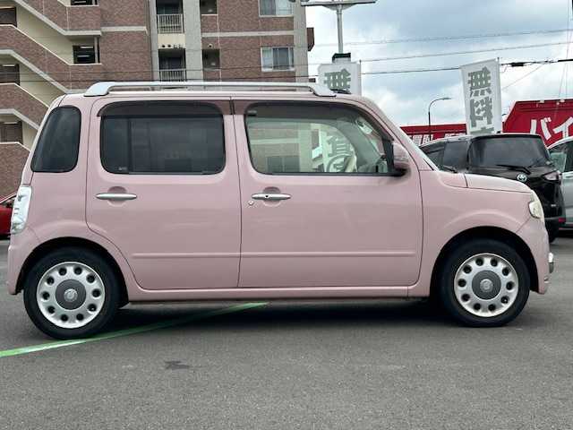 ダイハツ ミラ ココア プラスX 静岡県 2013(平25)年 5.1万km ムースピンクパール ワンオーナー/パワーステアリング/パワーウィンドウ/アイドリングストップ/リモコンキー/オートエアコン/社外ナビ（BT/フルセグTV）/ベンチシート/ルーフレール/ABS/Wエアバック/保証書/取扱説明書