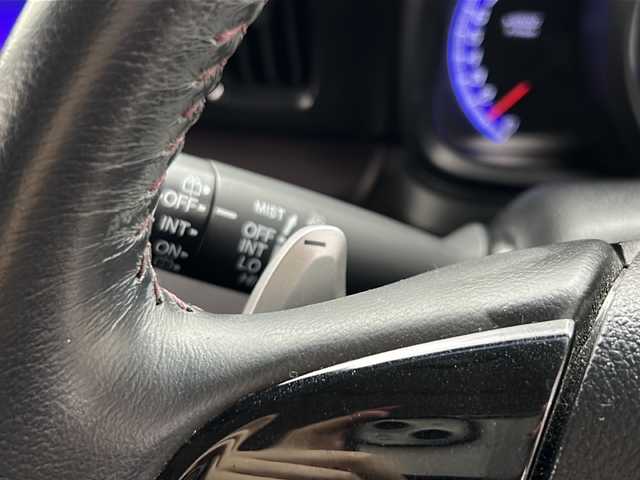ホンダ Ｎ ＯＮＥ プレミアム ツアラー Lパッケージ 群馬県 2013(平25)年 5.1万km ミラノレッド 純正ディスプレイオーディオ　バックカメラ　革巻きステアリング　パドルシフト　クルーズコントロール　ＨＩＤヘッドライト　オートライト　フォグランプ　ドラレコ　スマートキー　プッシュスタート　禁煙車