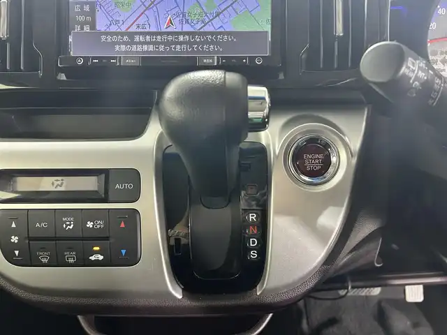 ホンダ Ｎ ＷＧＮ カスタム G ターボパッケージ 佐賀県 2016(平28)年 7.5万km スマートブラック carrozzeria製8インチメモリーナビ【AVIC-RL99】/【フルセグTV.DVD.CD.Bluetooth】/衝突被害軽減システム/クルーズコントロール/オートライト/バックカメラ/横滑り防止装置/カーテンエアバッグ/ETC/パドルシフト/HIDヘッドライト/フォグランプ/純正14インチアルミホイール/ハーフレザーシート/ベンチシート/純正フロアマット/ドアバイザー/ウィンカーミラー/プッシュスタート/スマートキー/スペアキー×１