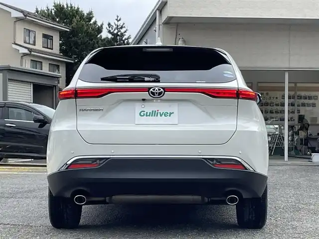 トヨタ ハリアー G 宮城県 2020(令2)年 0.7万km ホワイトパールクリスタルシャイン /ディスプレイオーディオ//ナビ/AM/FM/USB/BT//バックカメラ//デジタルインナーミラー//パワーバックドア//レーダークルーズコントロール//プリクラッシュセーフティ//ブラインドスポットモニター//リヤクロストラフィックアラート//レーンキープアシスト//ビルトインETC2.0//スマートキーx2