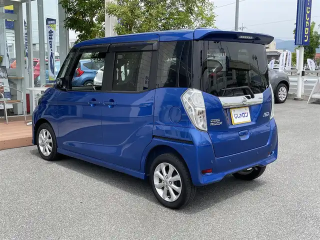 日産 デイズ ルークス ハイウェイスターX 山梨県 2019(令1)年 7.7万km オーシャンブルーP (株)IDOMが運営する【じしゃロン甲府店】の自社ローン専用車両になります。こちらは現金またはオートローンご利用時の価格です。自社ローンご希望の方は別途その旨お申付け下さい/〇ワンオーナー/〇純正7インチSDナビ（MM318D-W）/・CD/DVD・SD・BT/〇アラウンドビューモニター/・バックカメラ・サイドカメラ/〇ETC/〇ドライブレコーダー（DJ4-D）/〇レーンキープアシスト/〇片側パワースライドドア/〇純正LEDヘッドライト/〇純正フロアマット