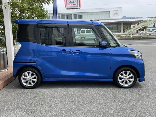 日産 デイズ ルークス ハイウェイスターX 山梨県 2019(令1)年 7.7万km オーシャンブルーP (株)IDOMが運営する【じしゃロン甲府店】の自社ローン専用車両になります。こちらは現金またはオートローンご利用時の価格です。自社ローンご希望の方は別途その旨お申付け下さい/〇ワンオーナー/〇純正7インチSDナビ（MM318D-W）/・CD/DVD・SD・BT/〇アラウンドビューモニター/・バックカメラ・サイドカメラ/〇ETC/〇ドライブレコーダー（DJ4-D）/〇レーンキープアシスト/〇片側パワースライドドア/〇純正LEDヘッドライト/〇純正フロアマット
