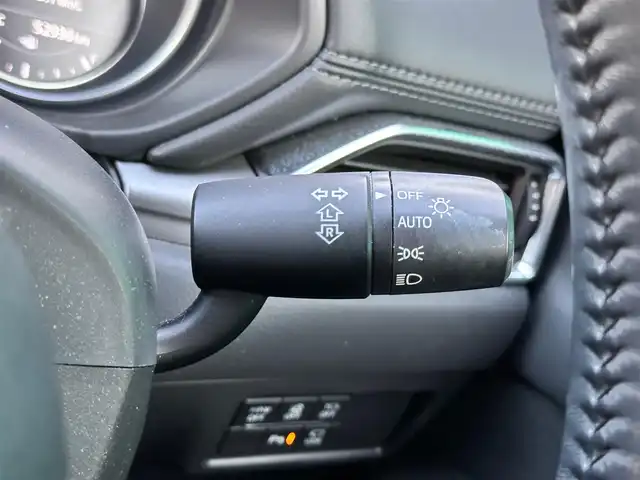 マツダ ＣＸ－５ XD プロアクティブ 宮城県 2018(平30)年 5.3万km スノーフレイクホワイトパールマイカ ドライビングポジションサポートパッケージ/・ステアリングヒーター/・シートヒーター/・パワーシート（運転席）/・シートメモリー（運転席）/CD/DVD/フルセグTV/＝＝＝/アドバンストスマートシティブレーキサポート/後退時スマートシティブレーキサポート/誤発進抑制制御/スマートブレーキサポート/レーダークルーズコントロール/ブラインドスポットモニタリング/車線逸脱警報システム/レーンキープアシストシステム/リアパーキングセンサー/ドライバーアテンションアラート/ヘッドアップディスプレイ/マツダコネクト7インチディスプレイナビSDカード無/・Bluetooth/・バックカメラ/ETC/ドライブレコーダー/アダプティブLEDヘッドランプ/オートライト/スマートキー＆プッシュスタート/電動パーキングブレーキ/ブレーキホールド/電動格納ミラー/社外17インチAW/フロアマット/トノカバー/ドアバイザー/W/サイド/カーテンエアバッグ
