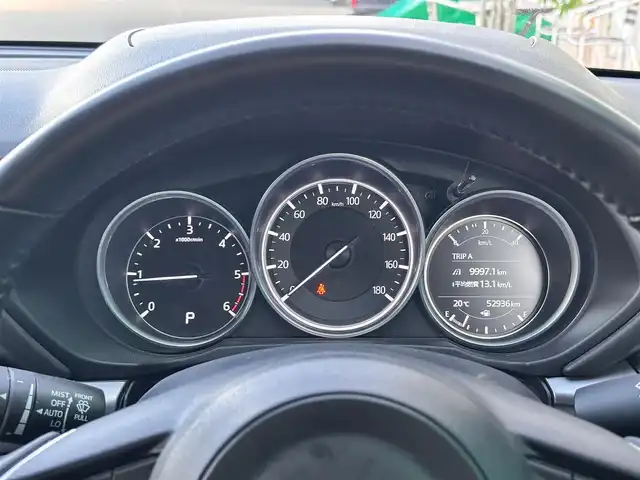 マツダ ＣＸ－５ XD プロアクティブ 宮城県 2018(平30)年 5.3万km スノーフレイクホワイトパールマイカ ドライビングポジションサポートパッケージ/・ステアリングヒーター/・シートヒーター/・パワーシート（運転席）/・シートメモリー（運転席）/CD/DVD/フルセグTV/＝＝＝/アドバンストスマートシティブレーキサポート/後退時スマートシティブレーキサポート/誤発進抑制制御/スマートブレーキサポート/レーダークルーズコントロール/ブラインドスポットモニタリング/車線逸脱警報システム/レーンキープアシストシステム/リアパーキングセンサー/ドライバーアテンションアラート/ヘッドアップディスプレイ/マツダコネクト7インチディスプレイナビSDカード無/・Bluetooth/・バックカメラ/ETC/ドライブレコーダー/アダプティブLEDヘッドランプ/オートライト/スマートキー＆プッシュスタート/電動パーキングブレーキ/ブレーキホールド/電動格納ミラー/社外17インチAW/フロアマット/トノカバー/ドアバイザー/W/サイド/カーテンエアバッグ