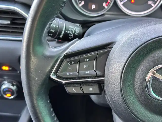 マツダ ＣＸ－５ XD プロアクティブ 宮城県 2018(平30)年 5.3万km スノーフレイクホワイトパールマイカ ドライビングポジションサポートパッケージ/・ステアリングヒーター/・シートヒーター/・パワーシート（運転席）/・シートメモリー（運転席）/CD/DVD/フルセグTV/＝＝＝/アドバンストスマートシティブレーキサポート/後退時スマートシティブレーキサポート/誤発進抑制制御/スマートブレーキサポート/レーダークルーズコントロール/ブラインドスポットモニタリング/車線逸脱警報システム/レーンキープアシストシステム/リアパーキングセンサー/ドライバーアテンションアラート/ヘッドアップディスプレイ/マツダコネクト7インチディスプレイナビSDカード無/・Bluetooth/・バックカメラ/ETC/ドライブレコーダー/アダプティブLEDヘッドランプ/オートライト/スマートキー＆プッシュスタート/電動パーキングブレーキ/ブレーキホールド/電動格納ミラー/社外17インチAW/フロアマット/トノカバー/ドアバイザー/W/サイド/カーテンエアバッグ
