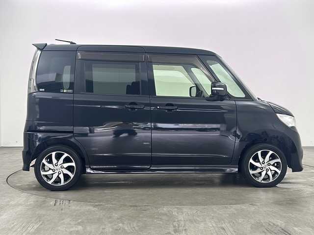 日産 ルークス ハイウェイスター 兵庫県 2012(平24)年 6.6万km ブルーイッシュブラック ・純正ナビ&BT&TV&CD&DVD&SD/・ETC/・片側パワースライドドア/・HIDライト/・オートライト/・フォグランプ/・純正フロアマット/・純正14インチアルミホイール/・純正バイザー/・スマートキー/・スペアキー/・プッシュスタート/・盗難防止装置