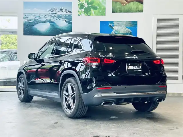 メルセデス・ベンツ ＧＬＡ２００ｄ 4マチック AMGライン 大阪府 2021(令3)年 1.9万km コスモスブラック レーダーセーフティ/ハーフレザー/メモリ付きパワーシート/シートヒーター/ACC/純正ナビ/360度カメラ/純正19インチAW/LEDヘッドライト/アンビエントライト/電動リアゲート/ブラインドスポット/ワイヤレス充電