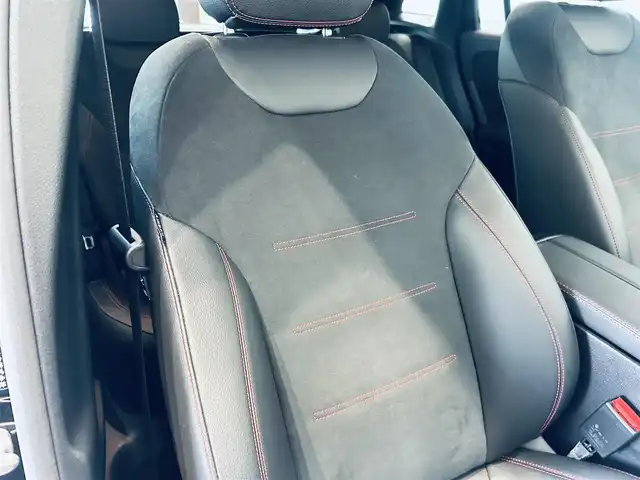 メルセデス・ベンツ ＧＬＡ２００ｄ 4マチック AMGライン 大阪府 2021(令3)年 1.9万km コスモスブラック レーダーセーフティ/ハーフレザー/メモリ付きパワーシート/シートヒーター/ACC/純正ナビ/360度カメラ/純正19インチAW/LEDヘッドライト/アンビエントライト/電動リアゲート/ブラインドスポット/ワイヤレス充電