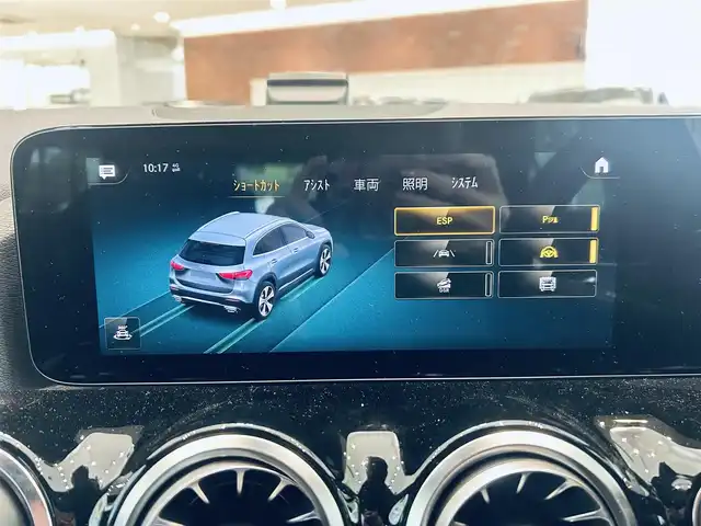 メルセデス・ベンツ ＧＬＡ２００ｄ 4マチック AMGライン 大阪府 2021(令3)年 1.9万km コスモスブラック レーダーセーフティ/ハーフレザー/メモリ付きパワーシート/シートヒーター/ACC/純正ナビ/360度カメラ/純正19インチAW/LEDヘッドライト/アンビエントライト/電動リアゲート/ブラインドスポット/ワイヤレス充電