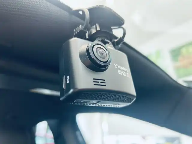 メルセデス・ベンツ ＧＬＡ２００ｄ 4マチック AMGライン 大阪府 2021(令3)年 1.9万km コスモスブラック レーダーセーフティ/ハーフレザー/メモリ付きパワーシート/シートヒーター/ACC/純正ナビ/360度カメラ/純正19インチAW/LEDヘッドライト/アンビエントライト/電動リアゲート/ブラインドスポット/ワイヤレス充電