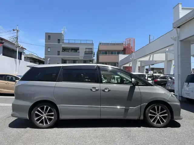トヨタ エスティマ アエラス プレミアムエディション 埼玉県 2013(平25)年 13.4万km アイスチタニウムマイカメタリック (株)IDOMが運営する【じしゃロン鳩ヶ谷店】の自社ローン専用車両になりますこちらは現金またはオートローンご利用時の価格です。自社ローンご希望の方は別途その旨お申付け下さい/純正ナビ/フルセグTV/・AM/FM/CD/DVD/BT/SD/バックカメラ/クルーズコントロール/両側パワースライドドア/ドライブレコーダー/パワーシート/ハーフレザーシート/オートライト/フロントフォグランプ/オートエアコン/純正フロアマット