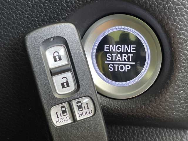 ホンダ Ｎ ＢＯＸ カスタム G EX ターボ ホンダセンシング 新潟県 2017(平29)年 3.1万km プレミアムベルベットパープル・パール 純正８インチＳＤナビ（Bluetooth・CD・USB）/両側パワースライドドア　/助手席ロングスライド/ホンダセンシング　/ターボ/ハーフレザーシート　/フルセグ　/バックカメラ　/レーンキープアシスト　/レーダークルーズコントロール/後方コーナーセンサー　/ＬＥＤオートライト　/オートマチックハイビーム　/純正前後ドライブレコーダー/パドルシフト/純正ビルトインETC/MTモード付AT/アイドリングストップ/純正フロアマット/純正１５インチアルミホイール/スマートキー