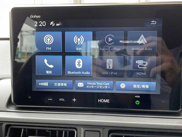 ホンダ ＷＲ－Ｖ Z 静岡県 2025(令7)年 0.2万km メテオロイドグレーメタリック 【安全機能】/ホンダセンシング/アダプティブ・クルーズ・コントロール（ACC）/・渋滞追従機能/車線維持支援システム（LKAS）/・作動車速：約65km/hから100km/h間/・ステアリング制御/衝突軽減ブレーキ（CMBS）/・歩行者検知機能/・作動車速：約80km/h未満時/・対向車車速：約30km/hから80km/h時/誤発進抑制機能（前後）/・前：ミリ波レーダー検知：作動車速10km/h未満　後：ソナー検知：作動車速10km/h未満/歩行者事故低減ステアリング/・作動車速10km/hから40km/h間/路外逸脱抑制機能/・作動車速：約60km/hから100km/h間/先行車発進お知らせ機能/標識認識機能/オートハイビーム/フロント＆バックソナー/【主要装備】/純正ディスプレイオーディオ　/プリクラッシュセーフティ　/ハーフレザーシート　/パドルシフト　/ステアリングスイッチ　/バックカメラ　/コーナーセンサー　/ＥＴＣ　/オートライト