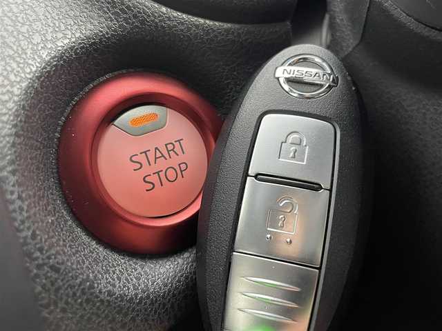 日産 ノート e－パワー ニスモ 茨城県 2017(平29)年 6.7万km スーパーブラック 純正ナビ/バックカメラ/フルセグ/衝突被害軽減ブレーキ/車線逸脱抑制装置/オートマチックハイビーム/ETC/純正16インチAW/LEDヘッドライト/スマートキー