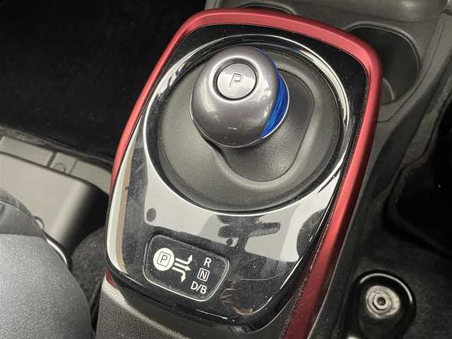 日産 ノート e－パワー ニスモ 茨城県 2017(平29)年 6.7万km スーパーブラック 純正ナビ/バックカメラ/フルセグ/衝突被害軽減ブレーキ/車線逸脱抑制装置/オートマチックハイビーム/ETC/純正16インチAW/LEDヘッドライト/スマートキー