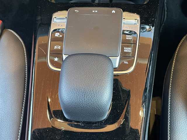 メルセデス・ベンツ ＣＬＡ２００ｄ Sブレーク AMGライン 鹿児島県 2019(令1)年 6.3万km デジタルホワイト ワンオーナー/純正ナビ/フルセグテレビ/バックカメラ/LEDヘッドライト/アイドリングストップ/追従式クルーズコントロール/サンルーフ/プッシュスタート/パワーバックドア/ETC